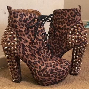 Cheetah Studded Heals